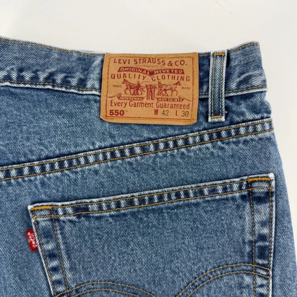 Vintage Y2K Levis 550 Relaxed Fit Jeans Mens 42x30 Blue Medium Wash 0550-4891